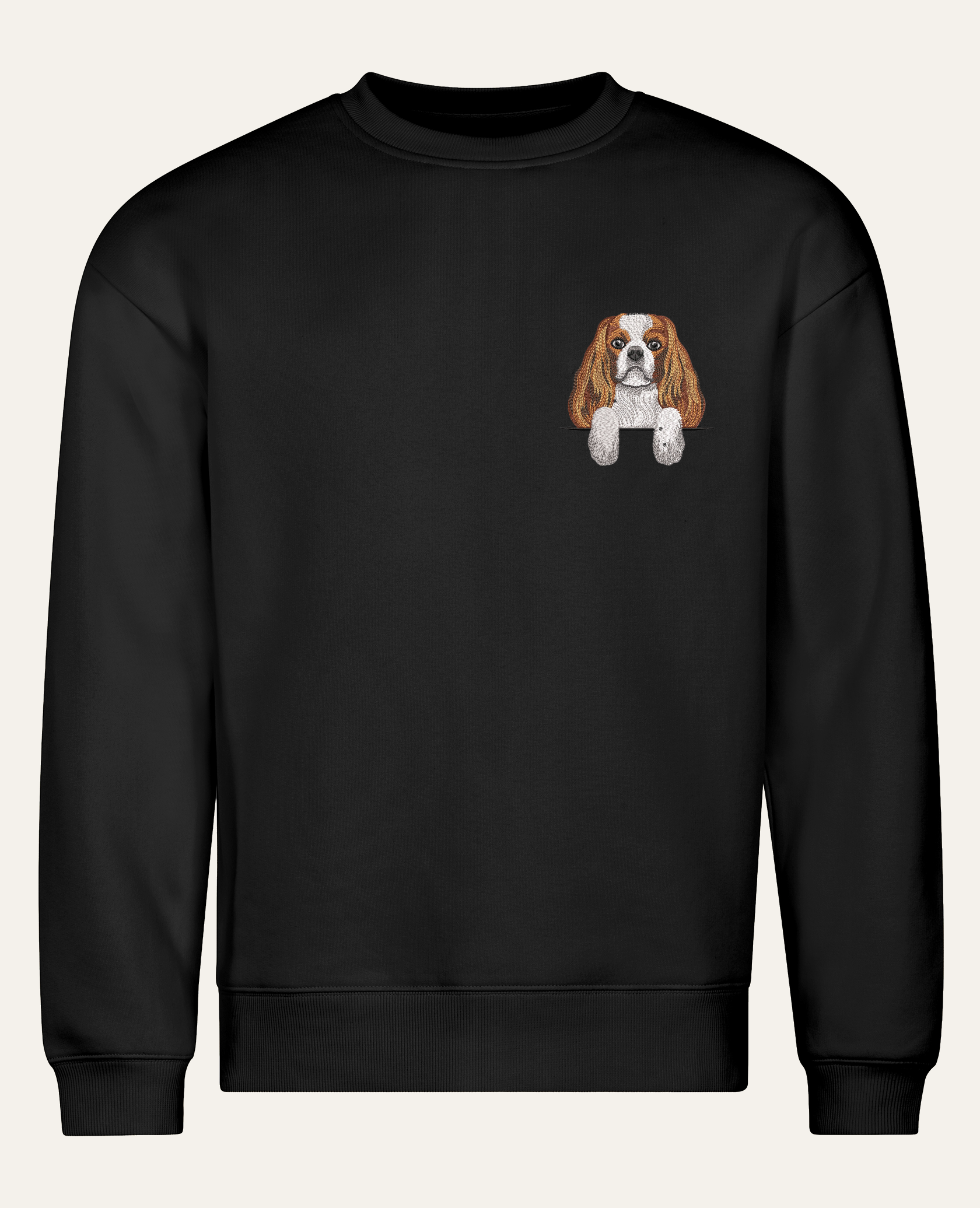Cavalier King Charles Spaniel (blenheim) – bluza z haftem, czarna (cała sylwetka)