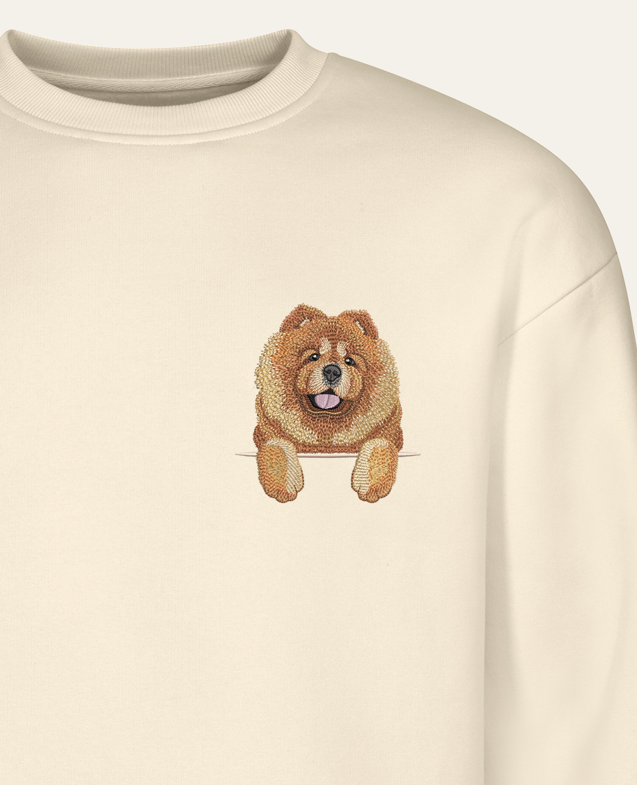 Chow chow (rudy) – bluza z haftem, piaskowa (zbliżenie)