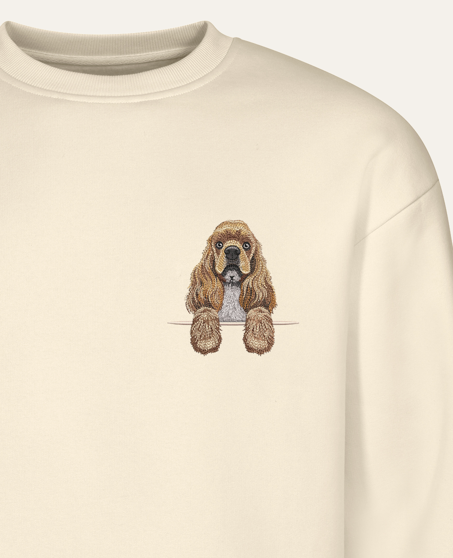 Cocker spaniel amerykański (beżowy) – bluza z haftem, piaskowa (zbliżenie)