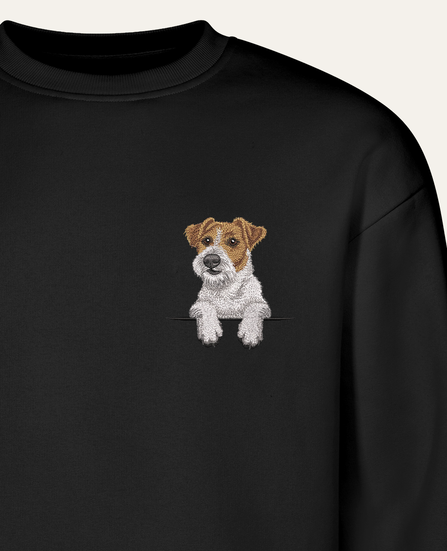 Jack Russell terrier (długowłosy) – bluza z haftem, czarna (zbliżenie)
