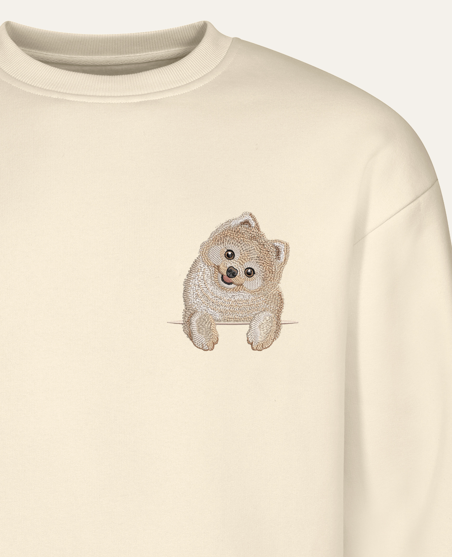 Szpic miniaturowy (Pomeranian) (kremowy) – bluza z haftem, piaskowa (zbliżenie)