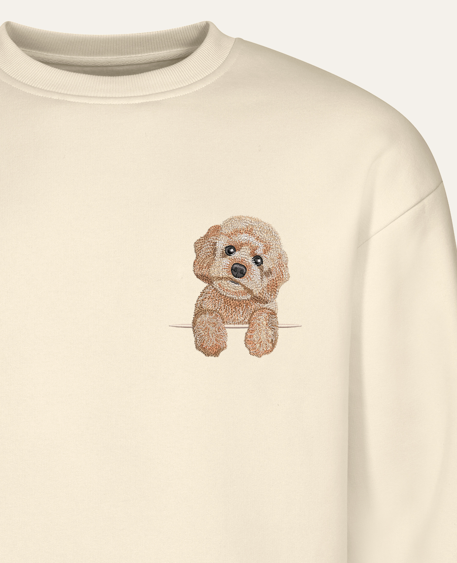 Maltipoo (kremowy) – bluza z haftem, piaskowa (zbliżenie)