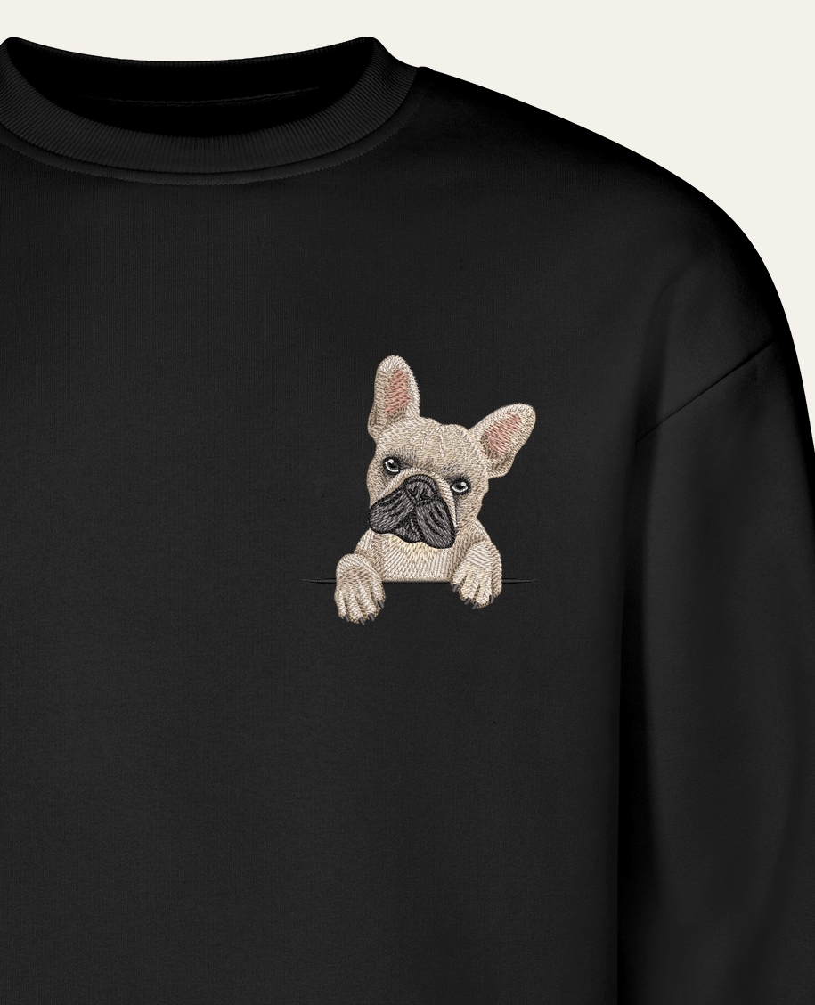 Buldog francuski (beżowy) – bluza z haftem, czarna (zbliżenie)