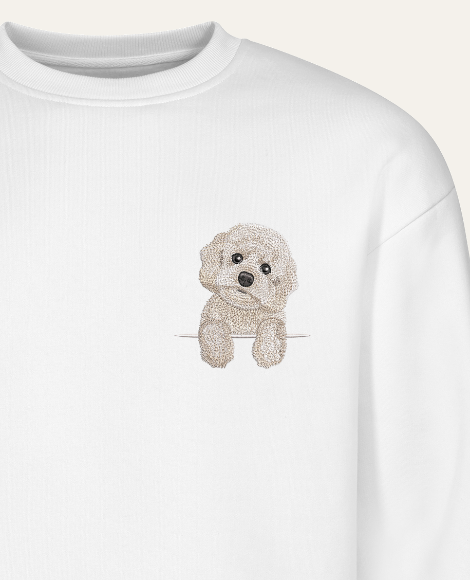 Maltipoo (biały) – bluza z haftem, biała (zbliżenie)