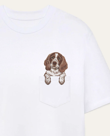 Koszulka z haftem Springer spaniel angielski (wątrobiano-biały) – biała