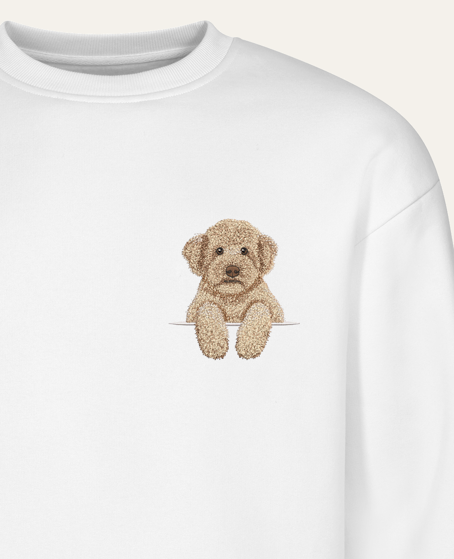 Lagotto romagnolo (beżowy) – bluza z haftem, biała (zbliżenie)