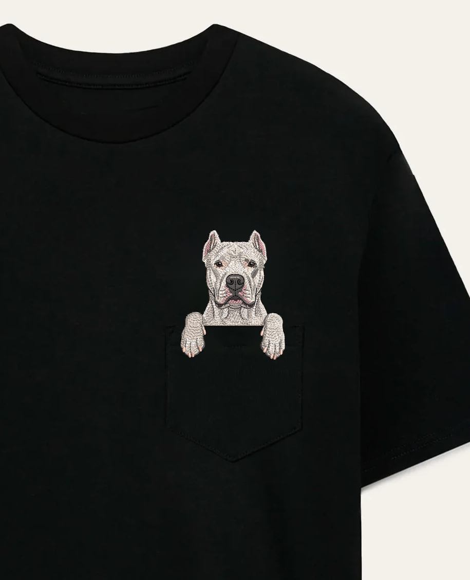 Dog argentyński (biały) – koszulka z haftem, czarna