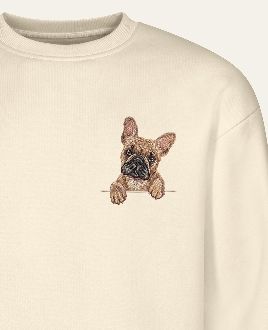 Buldog francuski (płowy) – bluza z haftem, piaskowa (zbliżenie)