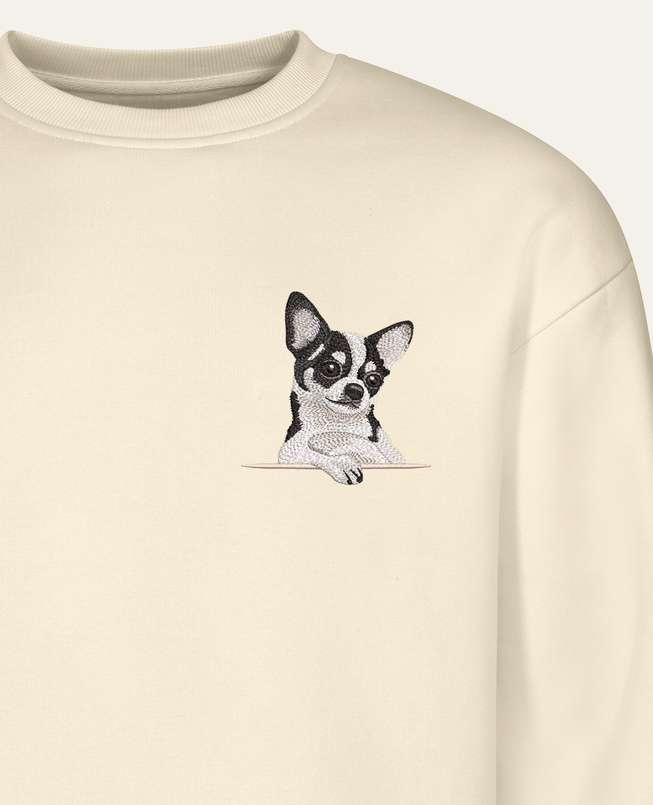 Chihuahua (biało-czarny) – bluza z haftem, piaskowa