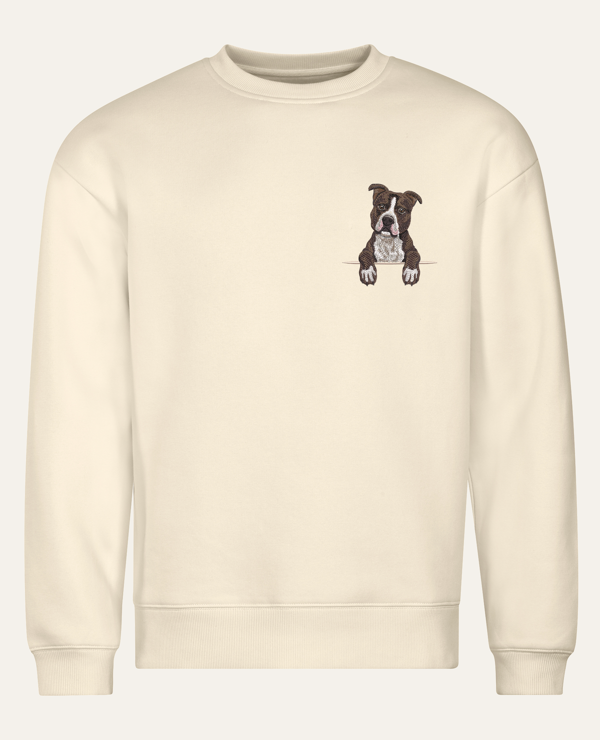 Staffordshire terrier (czekoladowy) – bluza z haftem, piaskowa, cała sylwetka